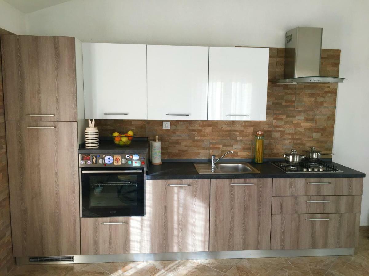 Apartments Kurelja Lastovo Zewnętrze zdjęcie